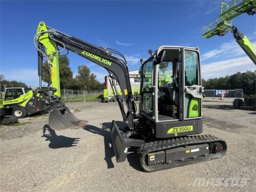 ZE18GU EXCAVATOR photo review